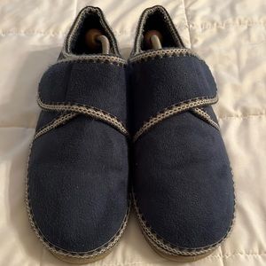 Deer Stags Slipperooz